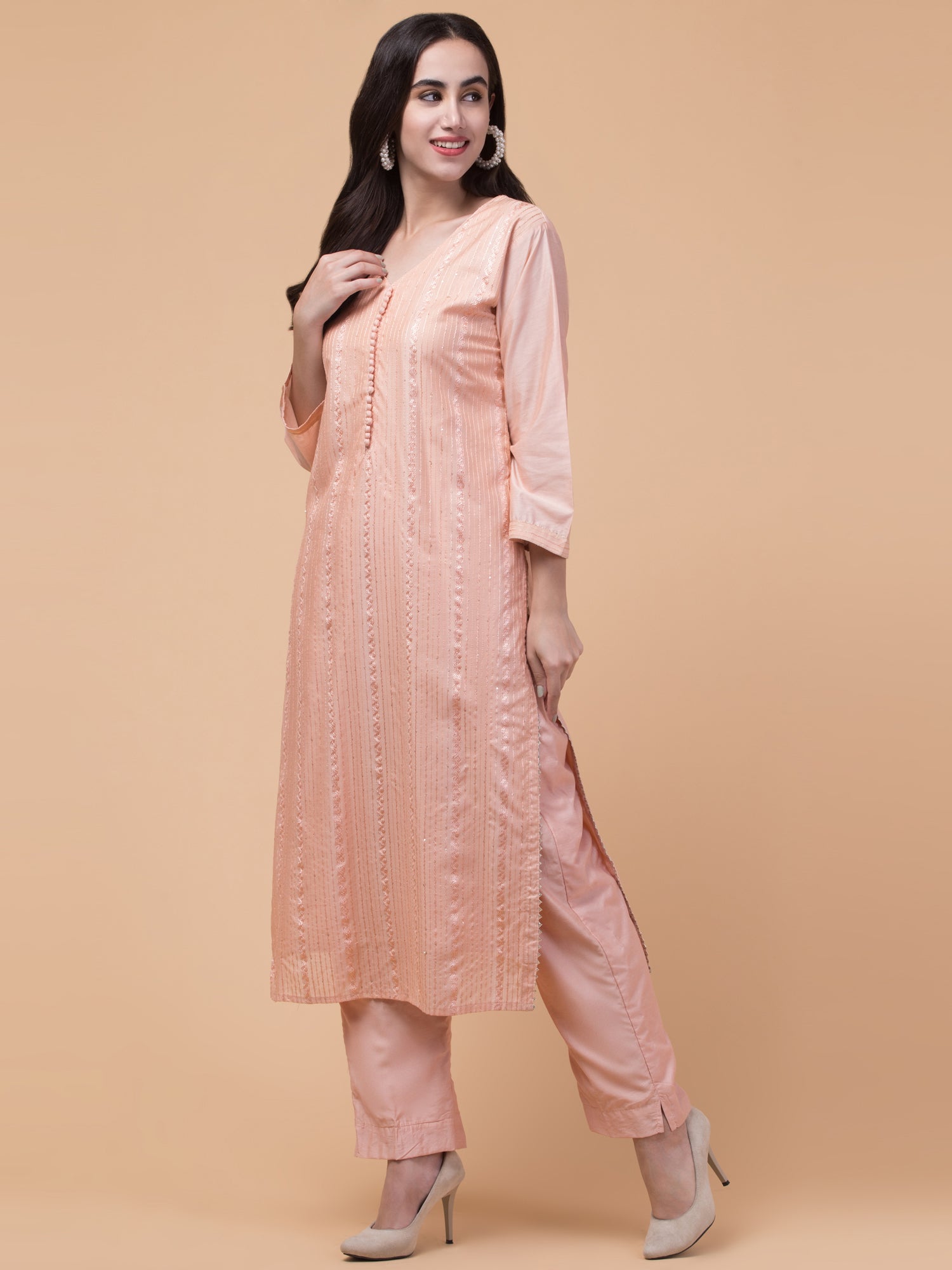 Malana Merino Wome's Straigth Peach Salwar Suit with Dupatta