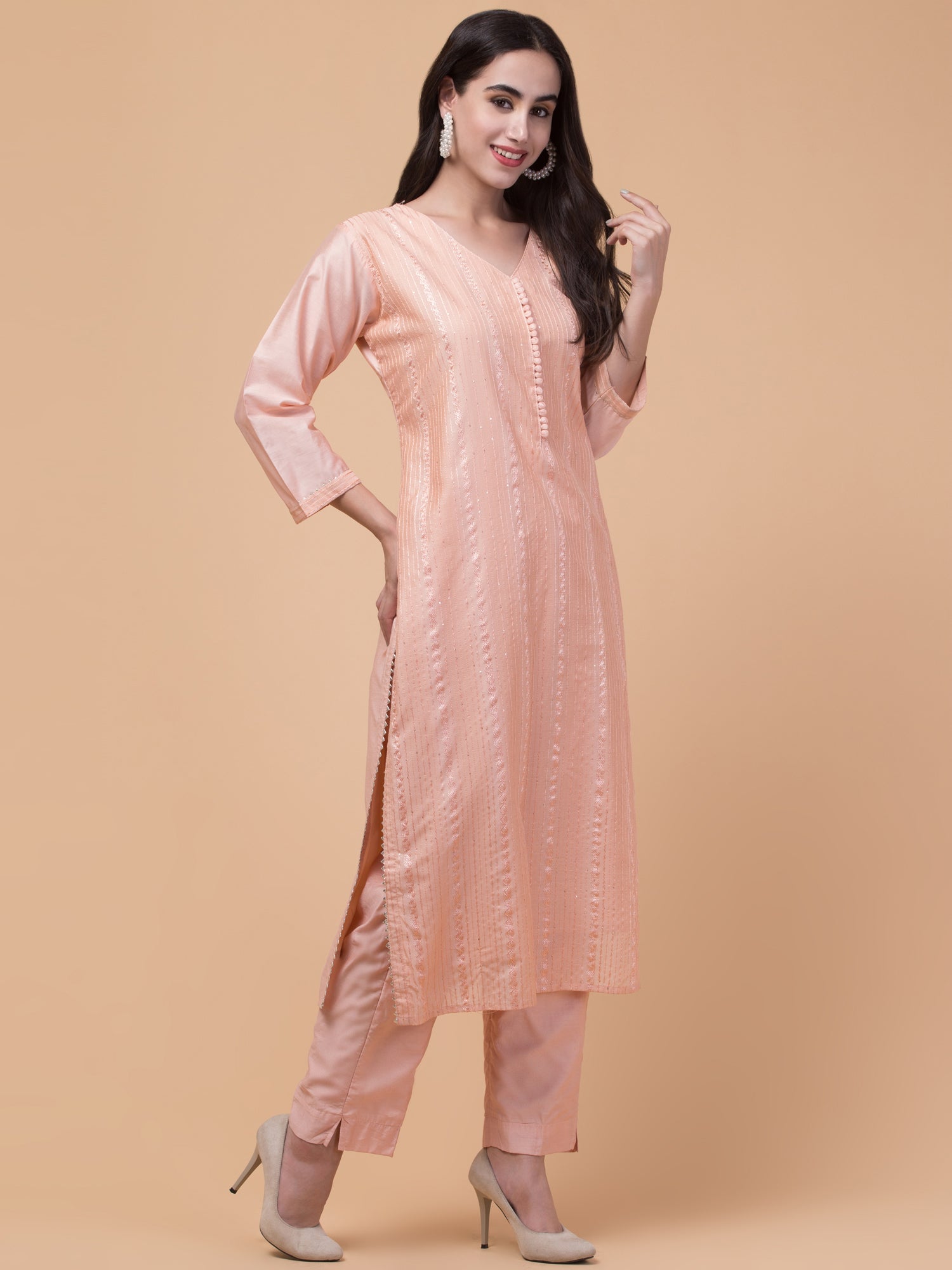 Malana Merino Wome's Straigth Peach Salwar Suit with Dupatta