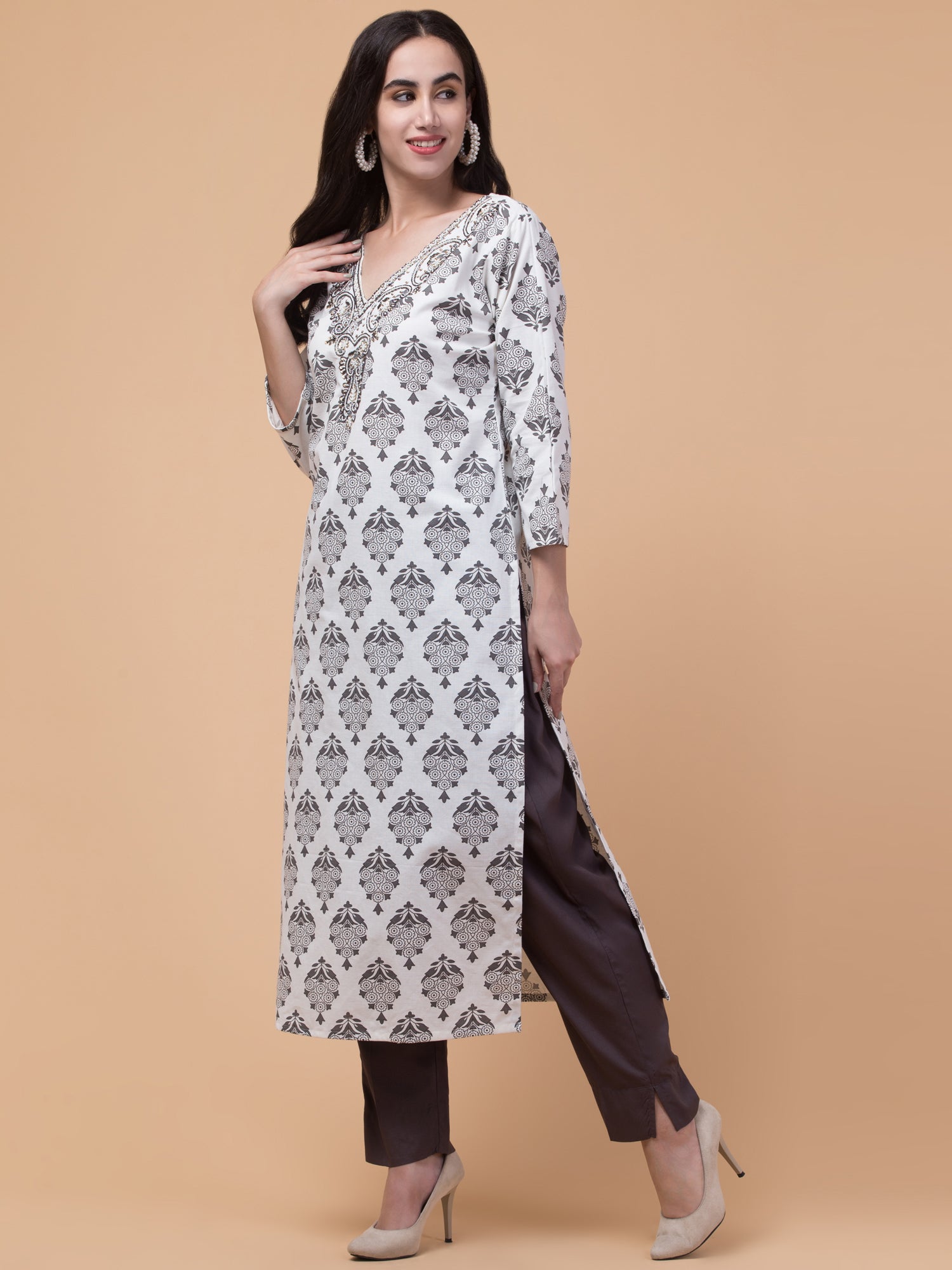 Malana Merino Wome's Straigth Printed Salwar Suit with Dupatta
