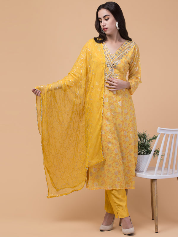 Malana Merino Wome's Straigth Salwar Suit with Dupatta