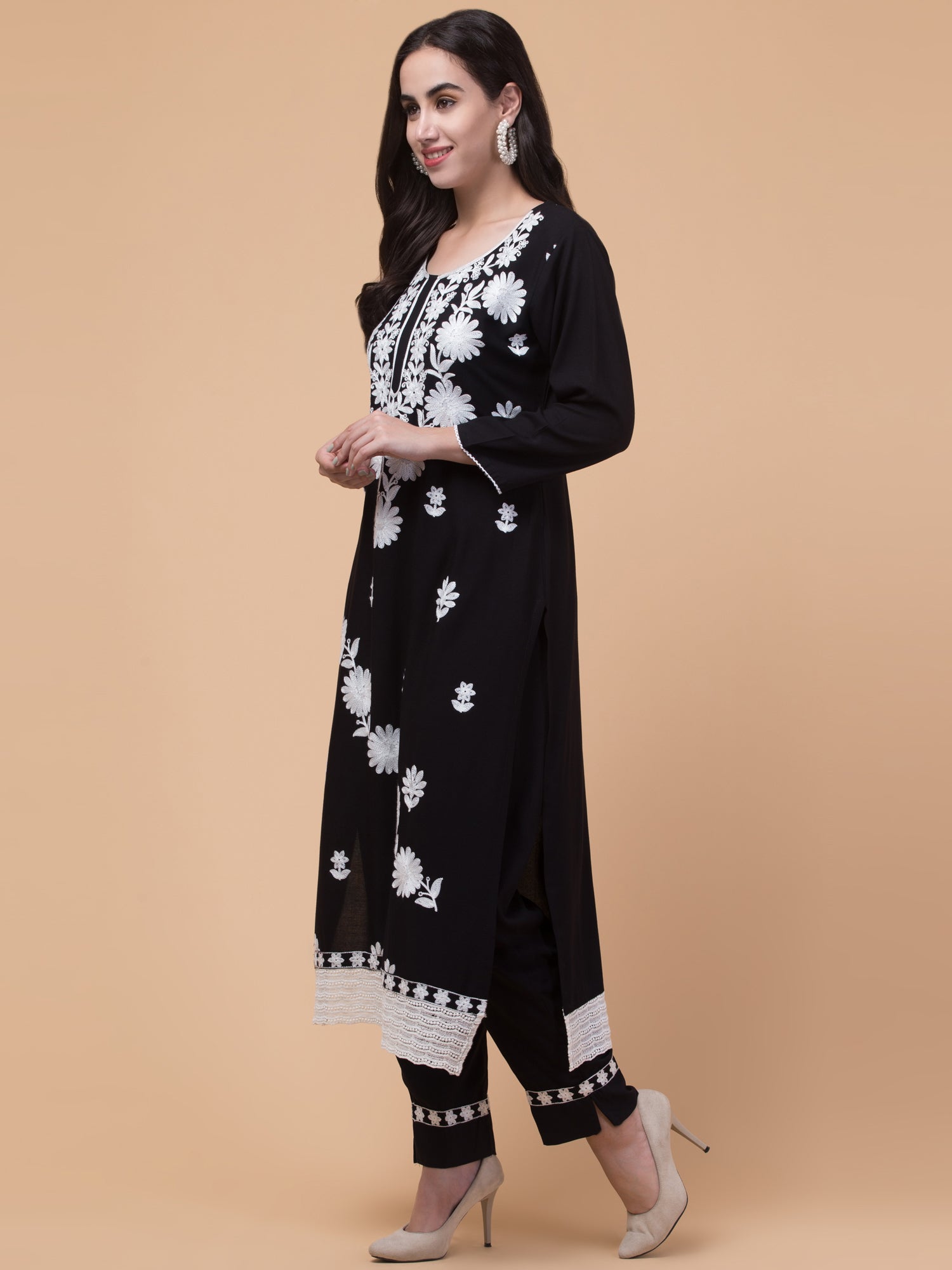 Malana Merino Lucknowi Salwar Suit Set (With Dupatta)